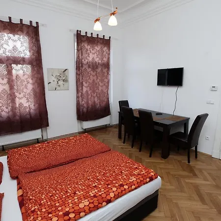 Carpe Diem Apartamento Praga